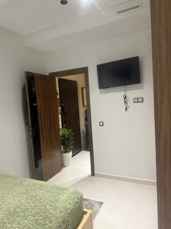 Charming 1-bedroom apartment in Mehdya  with AC, WiFi Отели рядом с достопримечательностью «Parc De Jeu Enfants المغرب العربي»