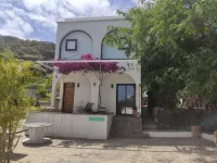 Casa Pausada (Slow home) - Cañas y Barro Organic Farm Hotels near Charco De La Laja