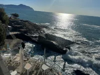 A window to the sea - Beautiful apartment all renovated Nervi Genoa Hotels in Nervi