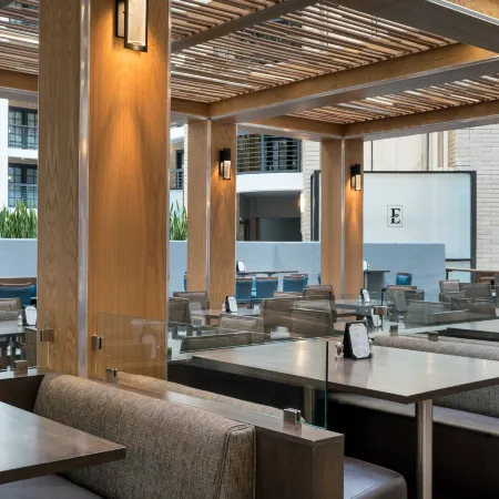 Embassy Suites by Hilton Austin Central