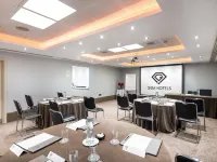 Gem Langham Court Hotel Hotels near Fitzrovia