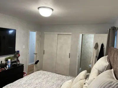 Lovely 2 bed/ bathroom apartment with open parking Hotels near MTA Long Island Station