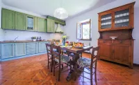 Farmhouse Le Fornaci - Balco Apartment Hotels in Lisciano Niccone