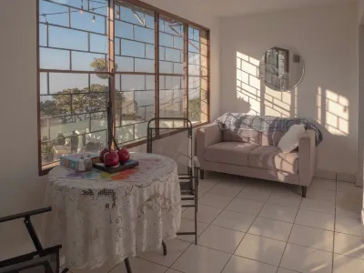 Los Pirineos Cottage - Stunning Mountain View - private getaway - pet friendly Các khách sạn ở 