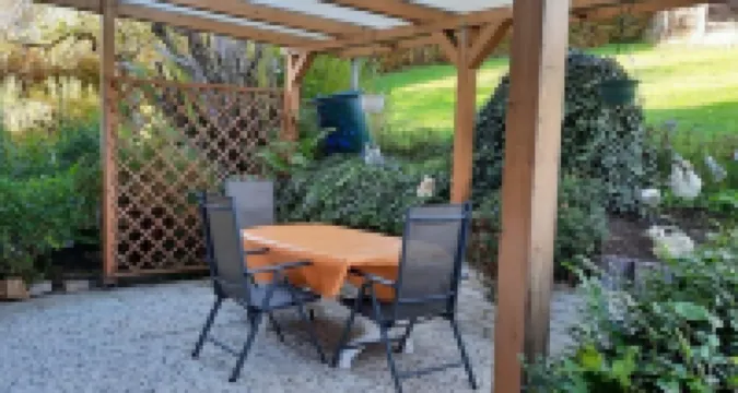 Cozy vacation apartment with balcony and terrace