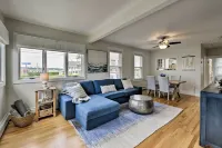 Idyllic Newport Area Cottage - Walk to First Beach - 沙灘