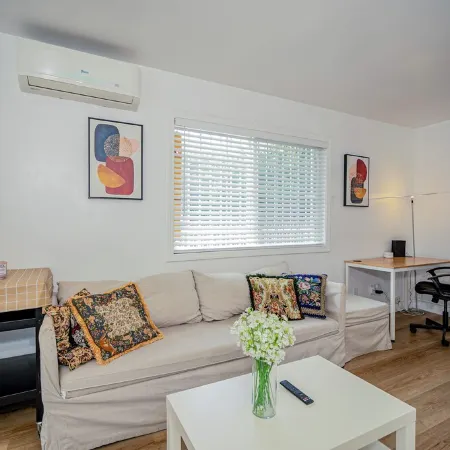 Cozy 2BR/2BA Guest House in Alhambra w/ AC, WiFi, Peaceful Stay