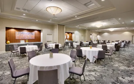 Hilton Garden Inn Idaho Falls Отели рядом с достопримечательностью «Мелалейка Филд»