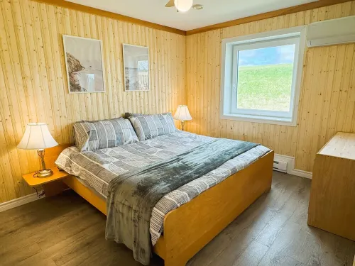Cozy Spacious with Private Deck | on Cabot Trail | Unit 15 @ Great Cabot Lodge