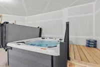 4 bed, 3 Bath, Hot tub, Convenient location, Wi-fi Hotels in Summerset