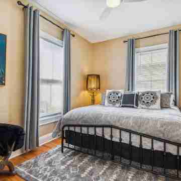 Happy Shack Ybor City-Historic District-Steps to 7th Ave Rooms