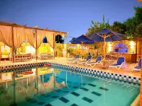 Nile Compound - piscine