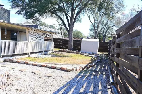 Heated 4Br • Furnished • WiFi • Laundry • Randolph • W/D • San Antonio - WiFi