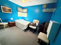 Sunny Southern Alberta Oasis Hotels in Coaldale