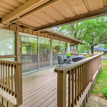 Restful Winnsboro Family Home Walk to Main Street