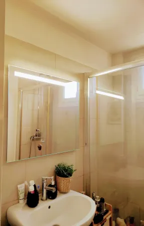 Appartement Cosy a 15 min de st Lazare Отели рядом с достопримечательностью «Hippodrome d'Enghien-Soisy»