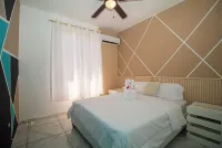 Private Pool, Modern 2 bedroom Villa Hotels in 