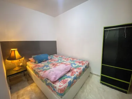 Studio apartment, living room, bathroom Отели в г. Лубанго