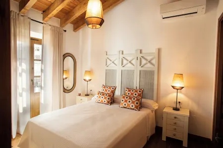 Casa Rural Reformada con Chimenea en Plena Sierra de Grazalema