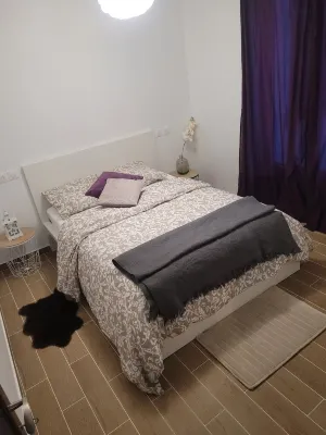 Appartement à 15 mn en Train de Paris et à 20 mn en Voiture de L'aéroport Roissy Hotels near Château de Champlâtreux