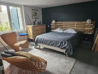 Loft, Design collection, artist's studio, 15' from beaches and Montpellier center Hotels in Saint-Jean-de-Vedas