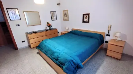 Large two-room apartment with garden and outdoor barbecue 7km from the sea