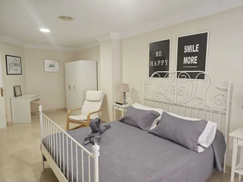 Lovely 5-bedroom villa in Adeje with WiFi, AC