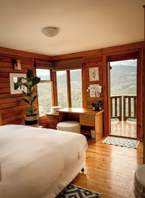 Tranquil forest retreat -Panoramicmountain views