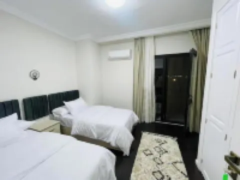 3-room apartment in Beverly Hills Hotels near Giza Zoo