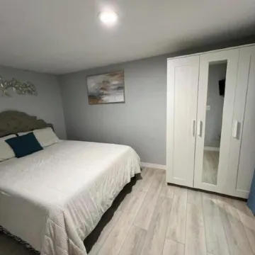 Brand New! Modern Guesthouse!