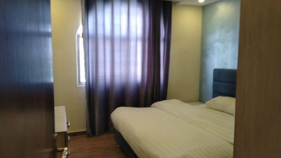 Fully Furnished Rooms With Attached Bathroom