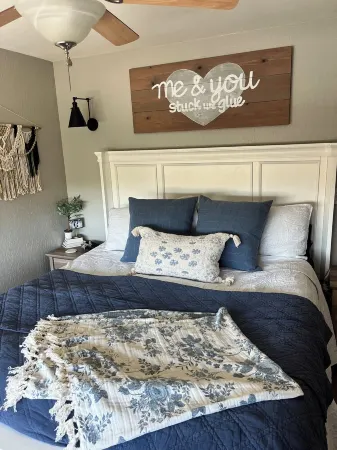 Montreal manor-beautiful and spacious home in Concord