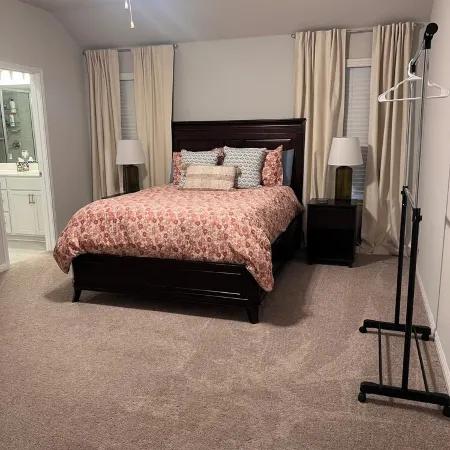 Spacious 5-bedroom house with WiFi and AC in delightful Kyle