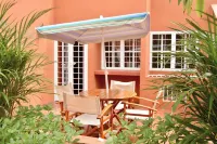 Stay at Casa Carnaval walking distance to Playa Moreno Hotels in Pampatar