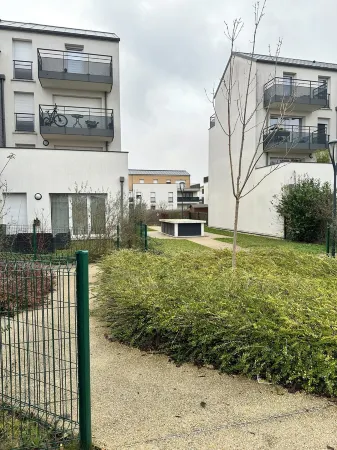 Apartment, cozy, charming Vert-Saint-Denis