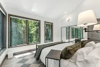 Modern Mountain Retreat in Vail