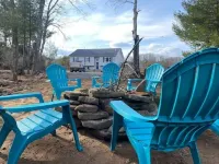 Peaceful Lake House Sauna,Hot tub,& Pool getaway in the Catskills
