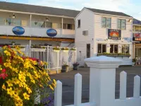 Ships Inn - Beach