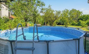 Vila Nera Banstol Cottage