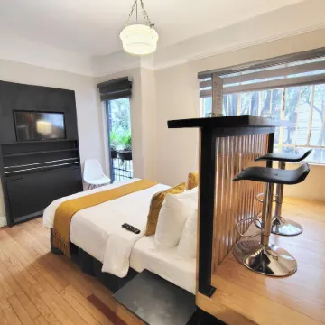 Casa Pánuco Hotels near Av. P.º de la Reforma