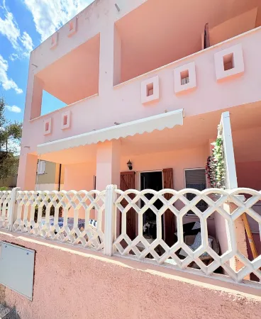 Apartment/ flat -Cala Gonone  - Casa dolce vista - Via delle Ginestre 20