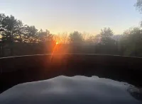 75 Acre Summer Retreat with Private Swimming Pond, Trails, and Cedar Hot Tub Hotels in Taghkanic