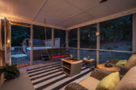 7BR Massanutten Home with Hot Tub, Sauna, and Game Room. Sleeps 18!