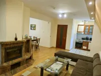 Alemex Apartment, Two Bedroom & Parking Space