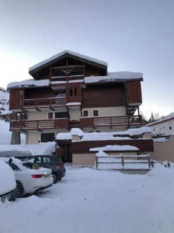 Les Deux Alpes / skis with feet 4/6 pers. 37m2