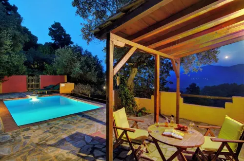 Villa Pegasus Private pool villa ideal for a romantic get-away