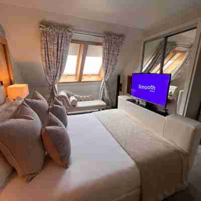 The Gailes Hotel & Spa Rooms