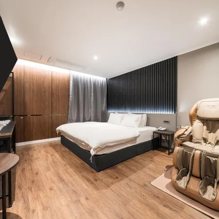 Ilsan Business Hotel Grache Отели рядом с достопримечательностью «Стадион Пхаджу»