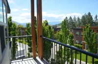 UBC Okanagan Campus - Mountain view