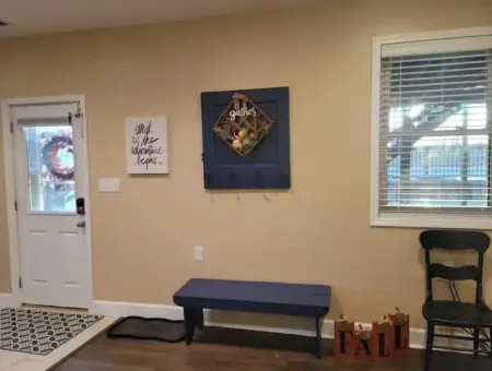 Beautiful farm stay apartment, rural Georgetown KY